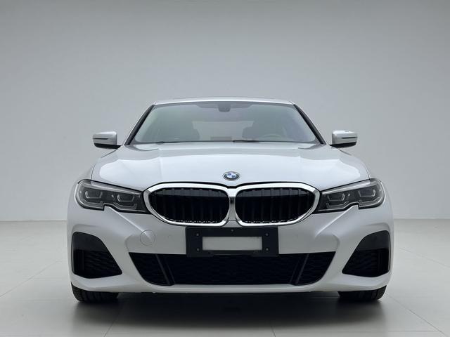 BMW 3 2022, фото 2