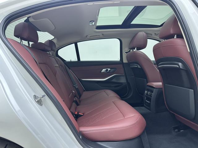 BMW 3 2022, фото 11