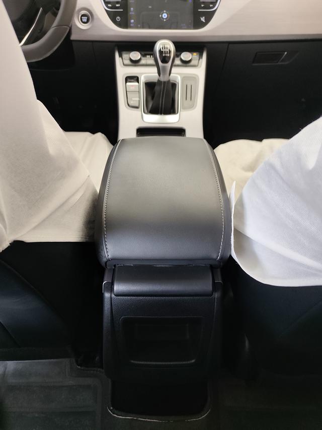 Geely Boyue 2021, фото 15