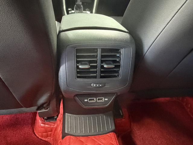 Volkswagen T-Roc 2022, фото 16