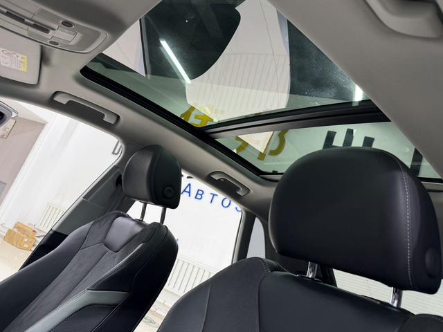 Audi Q3 2022, фото 16