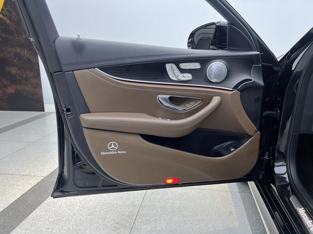 Mercedes-Benz E-Class 2021, фото 21