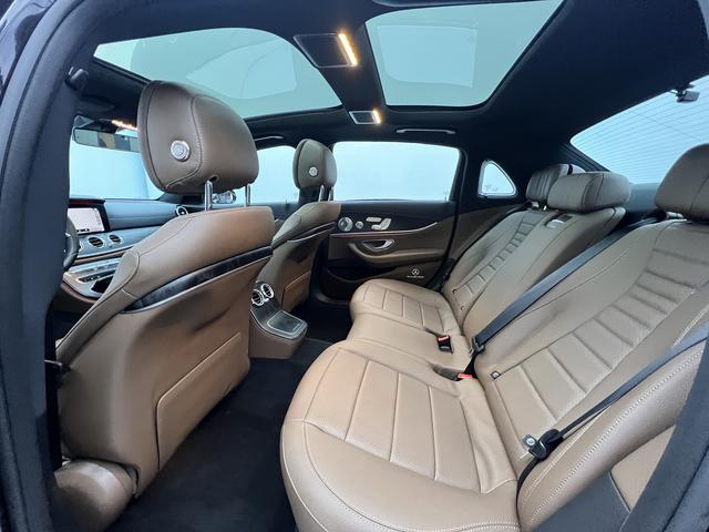 Mercedes-Benz E-Class 2021, фото 23