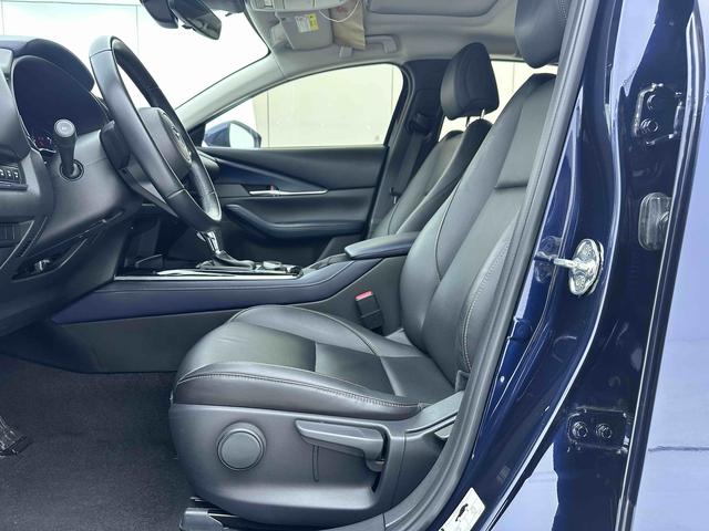 Mazda CX-30 2022, фото 15