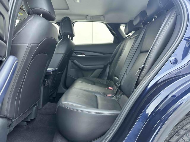 Mazda CX-30 2022, фото 16