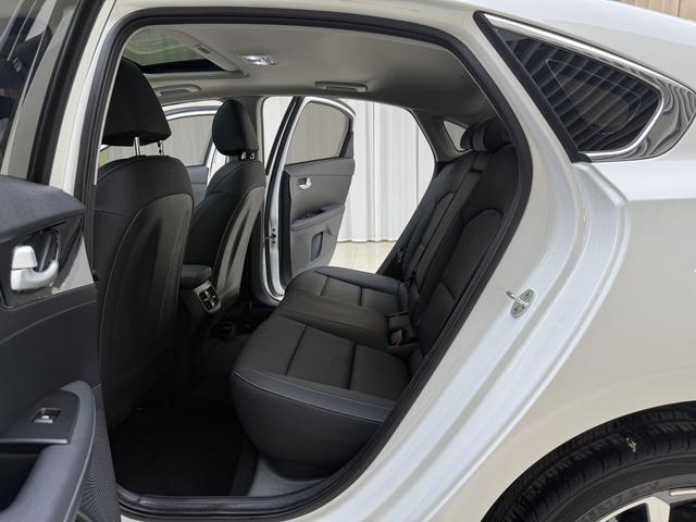 Kia K3 2021, фото 5