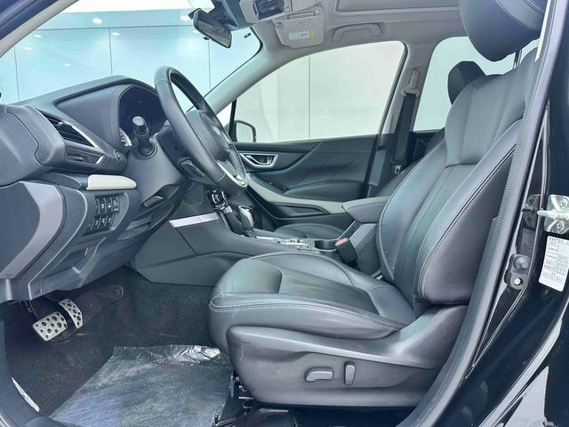 Subaru Forester 2022, фото 16