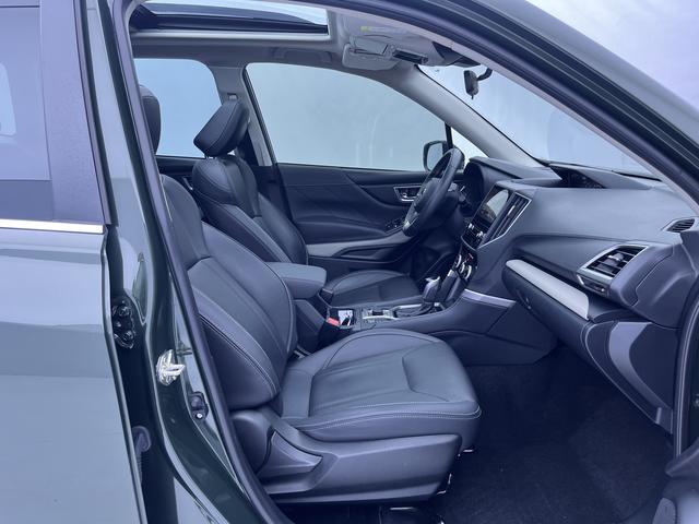 Subaru Forester 2022, фото 14