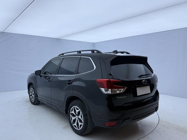 Subaru Forester 2022, фото 6