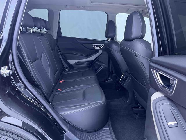 Subaru Forester 2022, фото 16