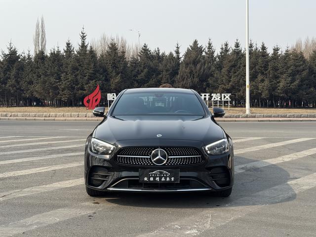 Mercedes-Benz E-Class 2023, фото 2