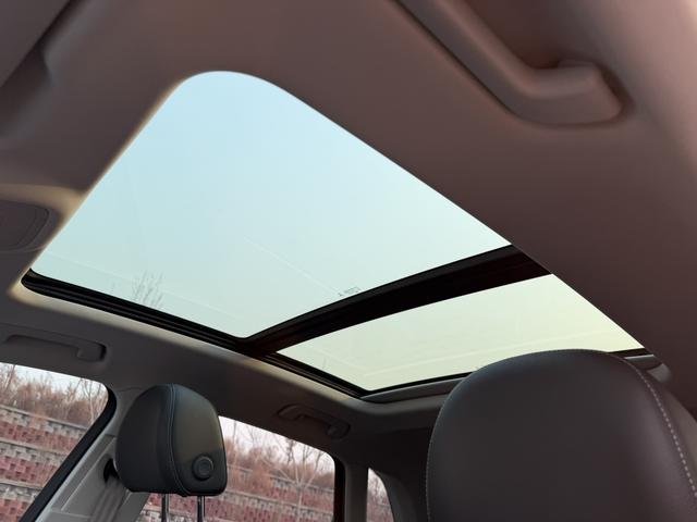 Audi Q3 2023, фото 8