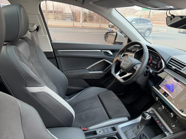 Audi Q3 2023, фото 15