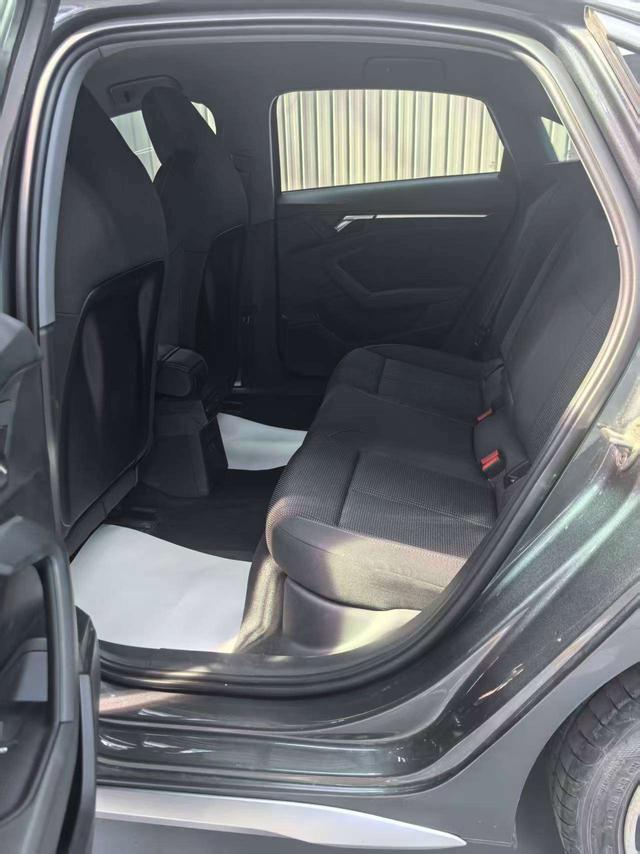 Audi A3 2021, фото 16