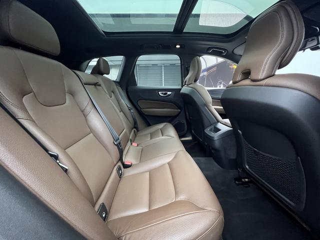 Volvo XC60 2023, фото 17