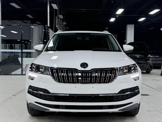 Skoda Karoq 2022, фото 3