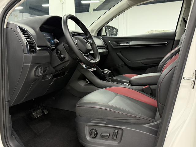 Skoda Karoq 2022, фото 16