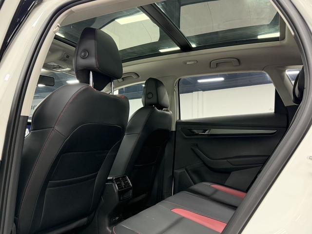 Skoda Karoq 2022, фото 17