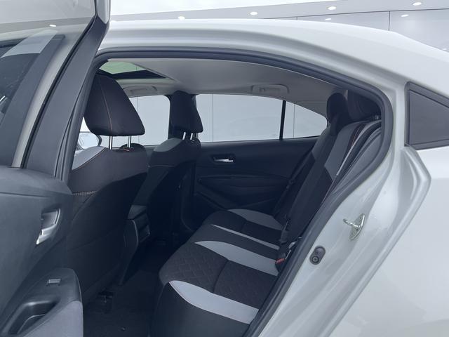 Toyota Corolla 2021, фото 3