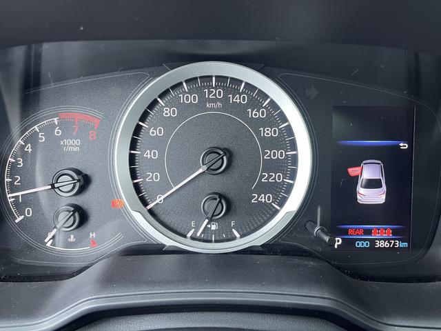 Toyota Corolla 2021, фото 11