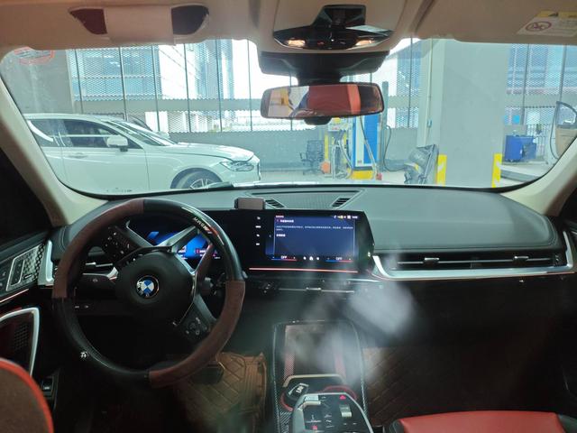 BMW X1 2025, фото 9