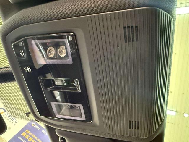 Volkswagen Golf 2023, фото 14