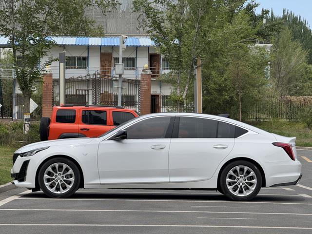 Cadillac CT5 2022, фото 10