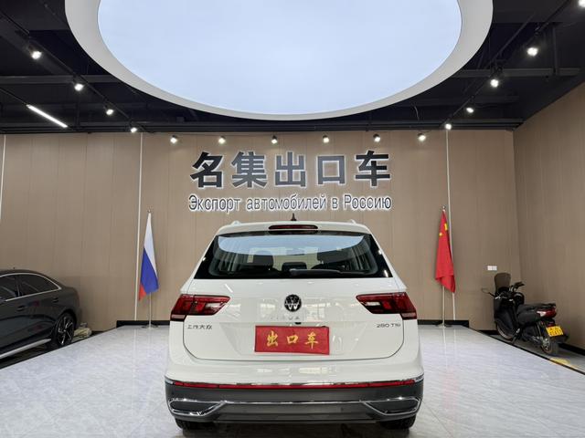 Volkswagen Tiguan 2023, фото 5