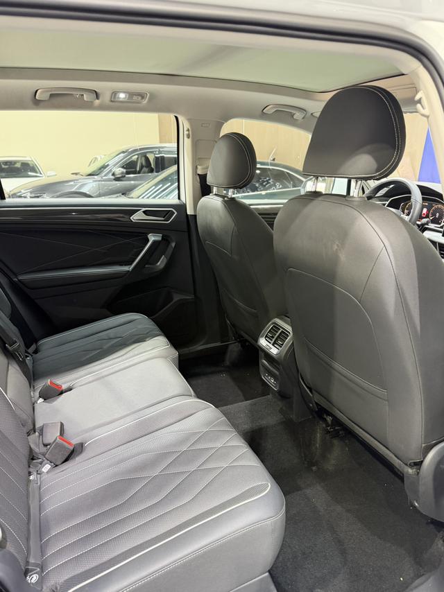 Volkswagen Tiguan 2023, фото 11