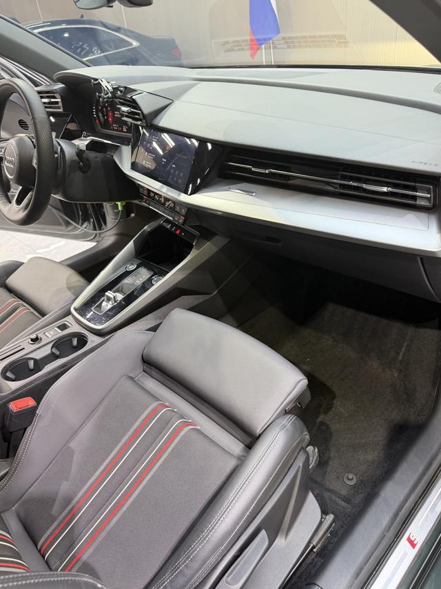 Audi A3 2022, фото 8