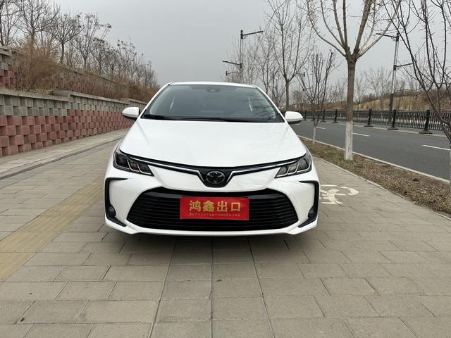 Toyota Corolla 2021, фото 2