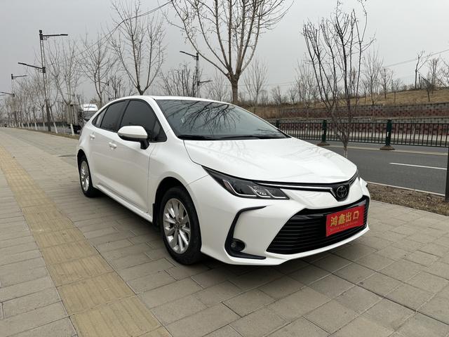 Toyota Corolla 2021, фото 3