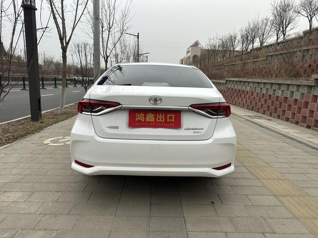 Toyota Corolla 2021, фото 7