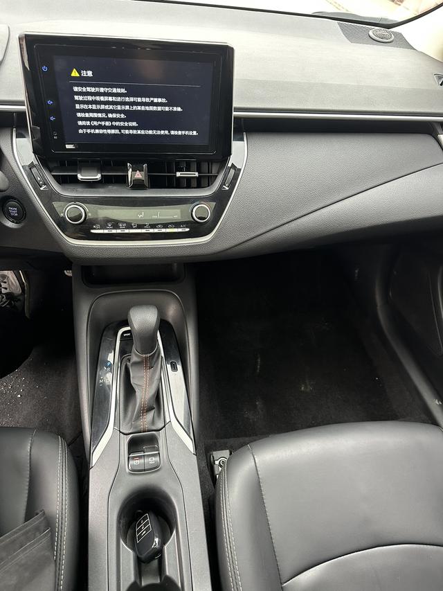 Toyota Corolla 2021, фото 13