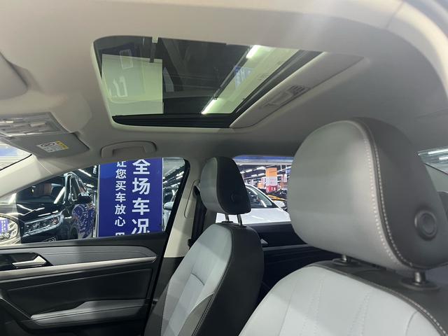 Volkswagen Lavida 2023, фото 5