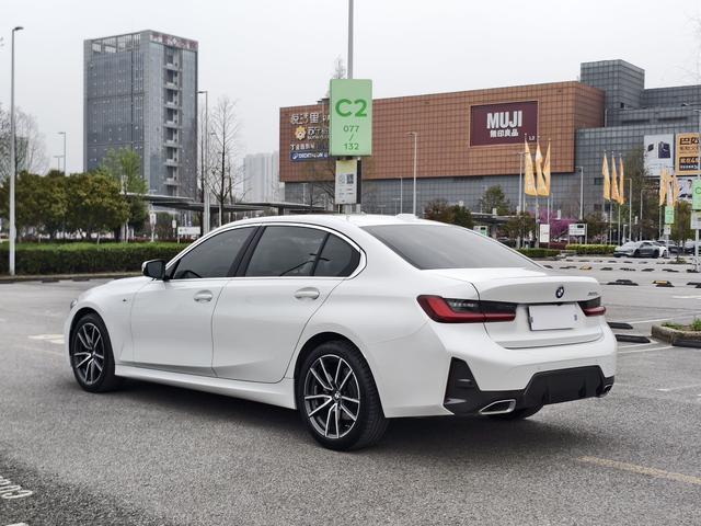 BMW 3 2023, фото 4