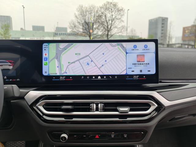 BMW 3 2023, фото 16