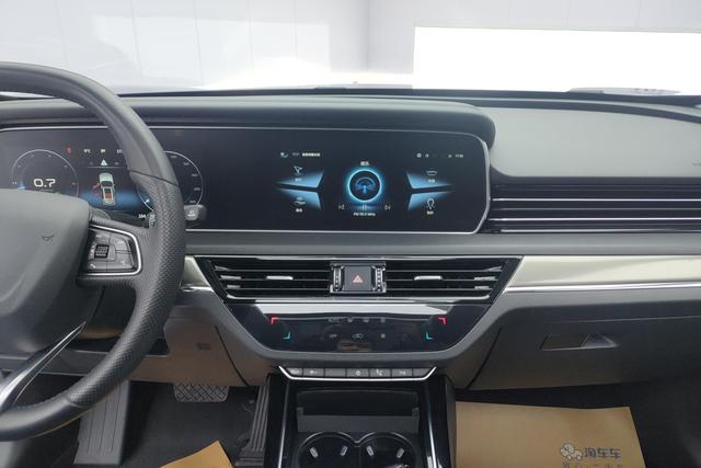 Hongqi HS5 2022, фото 15