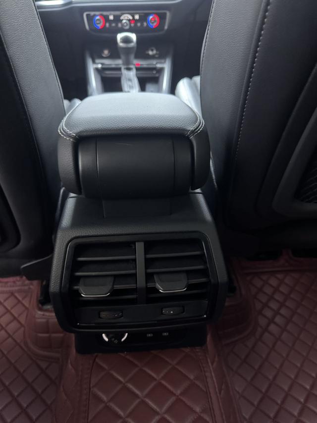 Audi Q3 2022, фото 14