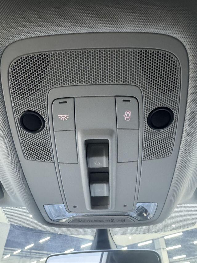 Audi Q3 2022, фото 15