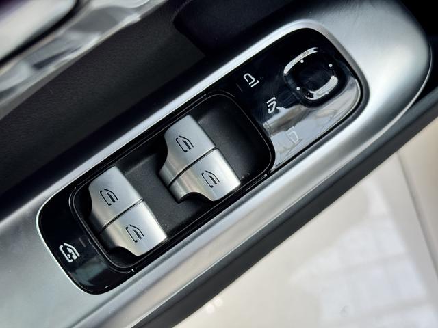 Mercedes-Benz C-Class 2024, фото 7