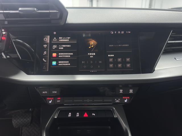 Audi A3 2022, фото 14