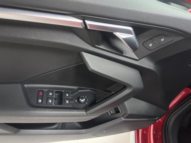 Audi A3 2022, фото 17