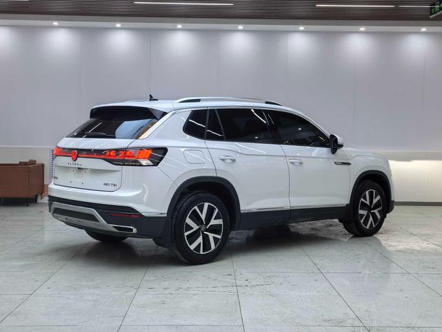 Volkswagen Tayron 2023, фото 6