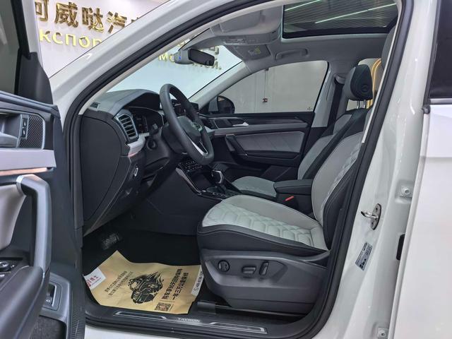 Volkswagen Tayron 2023, фото 9