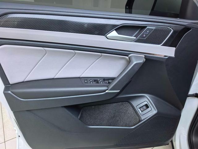 Volkswagen Tayron 2023, фото 12