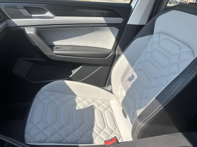 Volkswagen Tayron 2023, фото 15