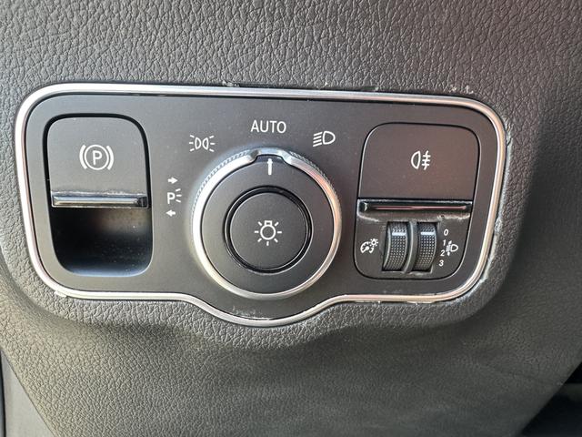 Mercedes-Benz GLB 2022, фото 14