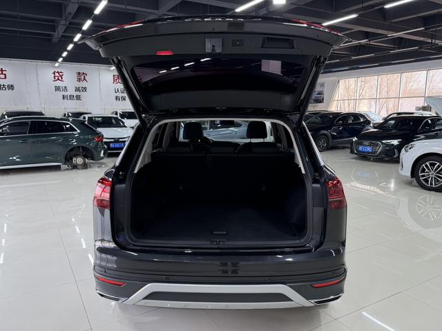 Volkswagen Tayron 2022, фото 17