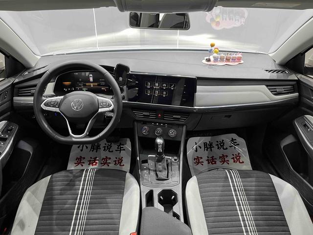 Volkswagen Bora 2023, фото 9